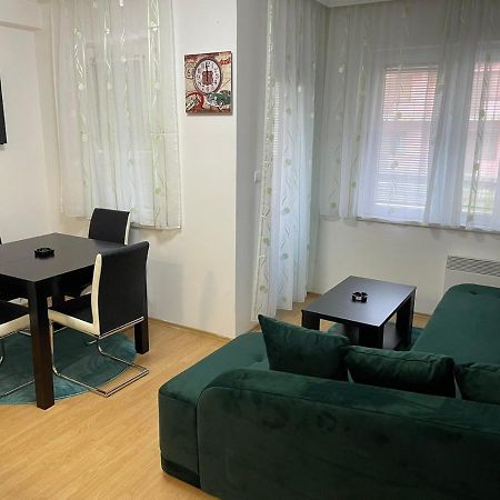 Simikic Z Apartment บิเยลยินา ภายนอก รูปภาพ